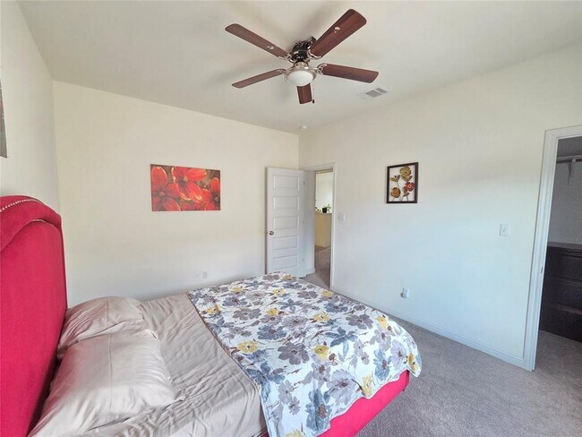 Building Photo - 1717 Navajo Song Ln