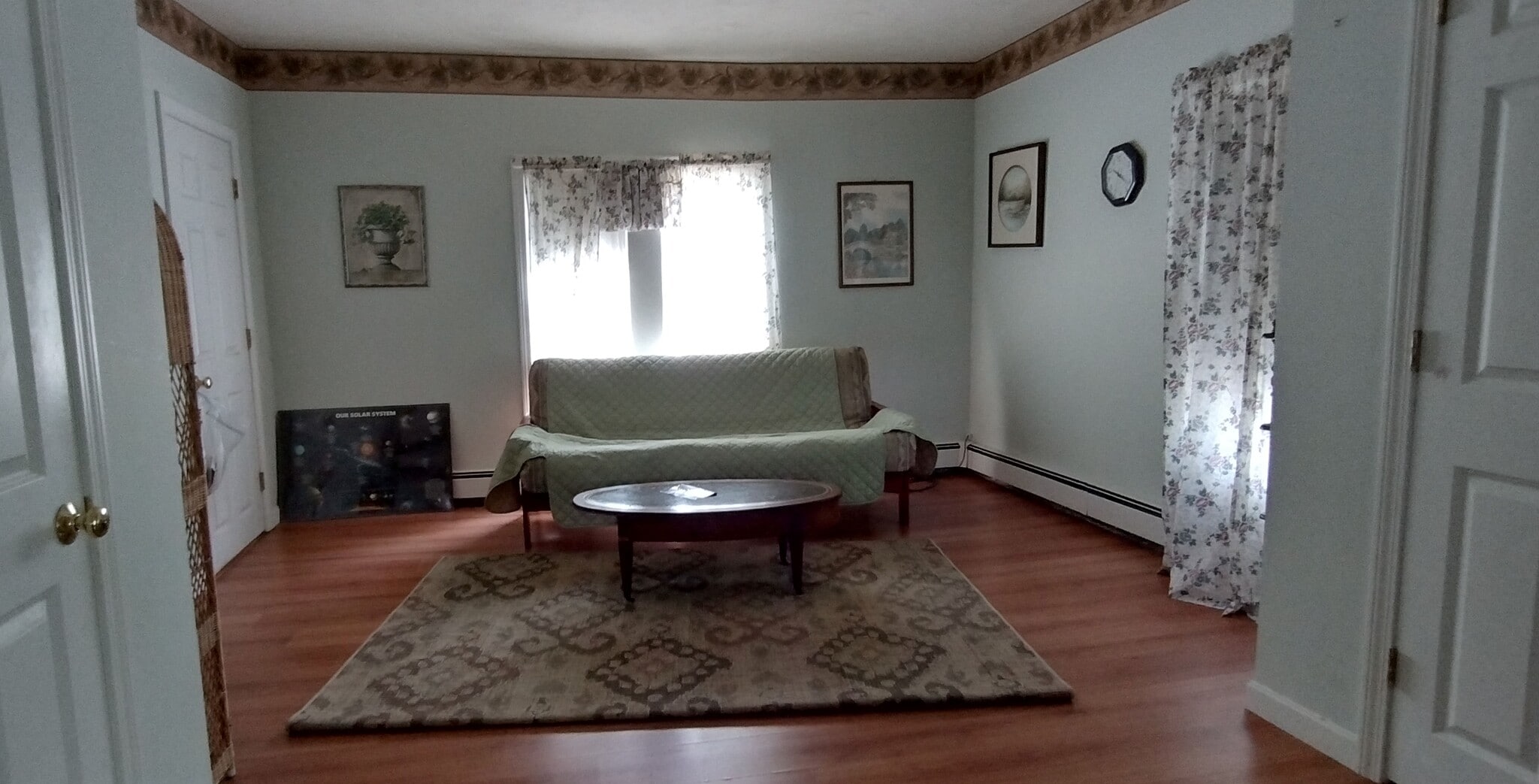 Building Photo - 298 Main St