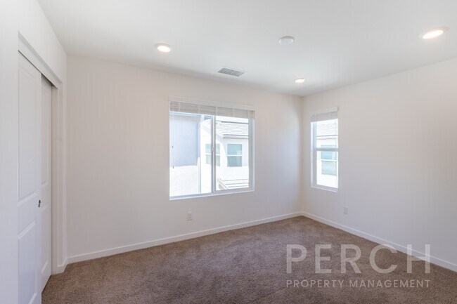 Building Photo - 24473 Sonieta Ct