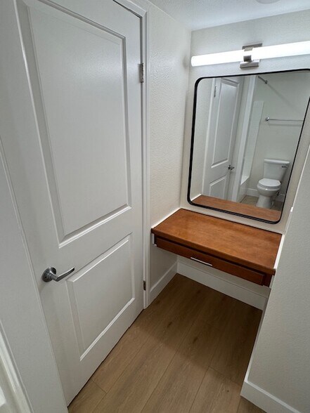 Powder Room - 355 N Maple St