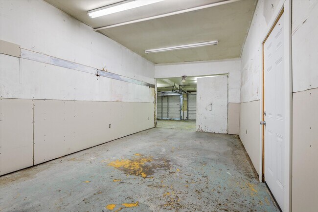 Building Photo - 3518 Avenue H