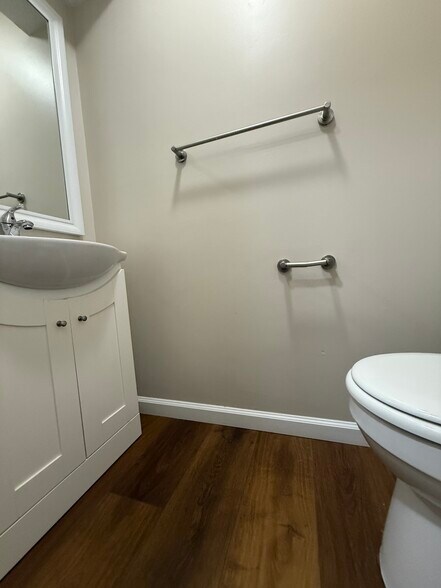 Half Bath - 7575 Bingham Ct