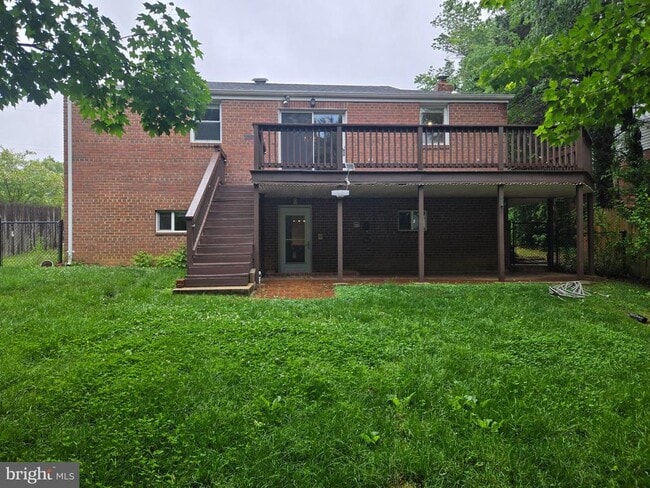 Building Photo - 2911 Breezy Terrace