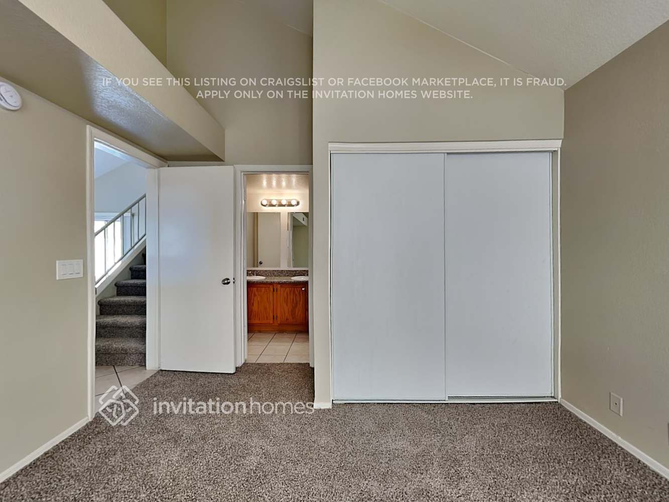 Building Photo - 8849 W Fairmount Ave