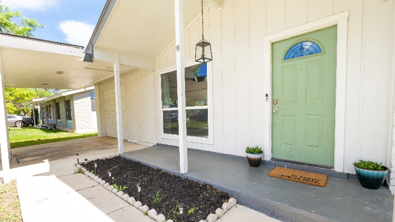 Building Photo - 1322 Meadow Knoll Dr