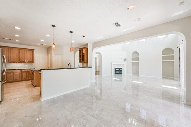 Building Photo - 11502 Bay Ledge Dr