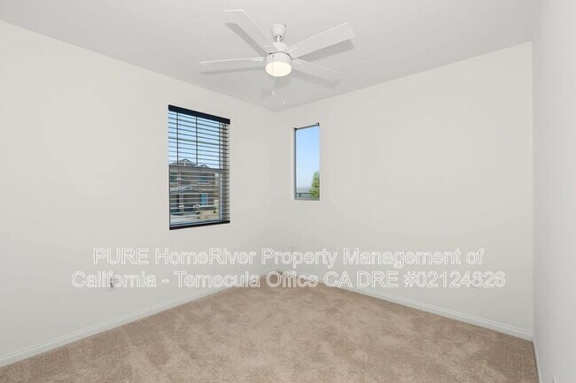 Building Photo - 4237 Ladrillo St