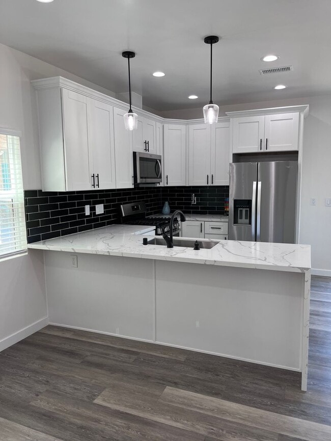 Building Photo - 5215-5217 Catoctin Drive