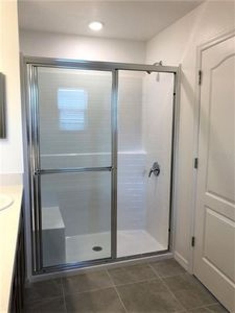 Building Photo - 3847 Exeter Ln