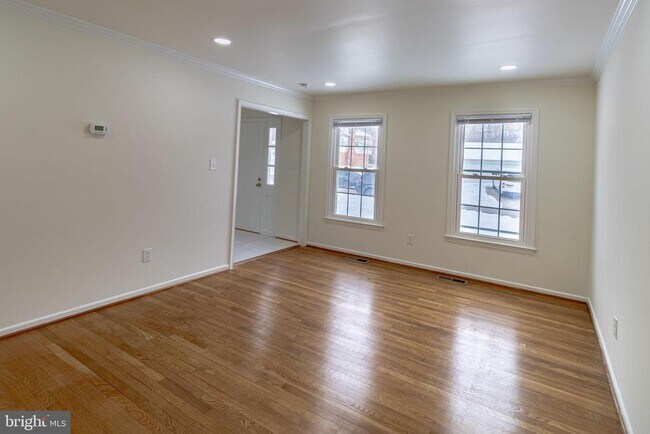 Building Photo - 7885 Godolphin Dr