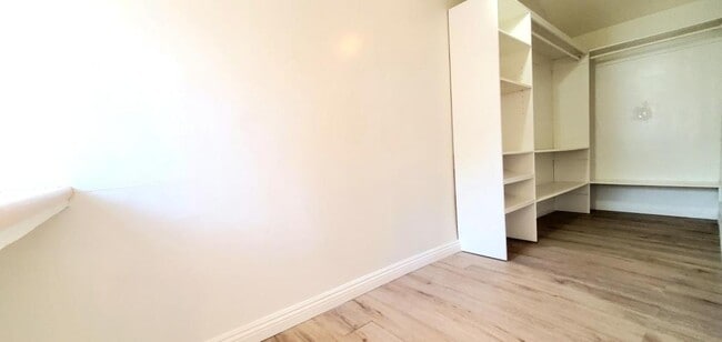 Building Photo - 2311 El Paseo