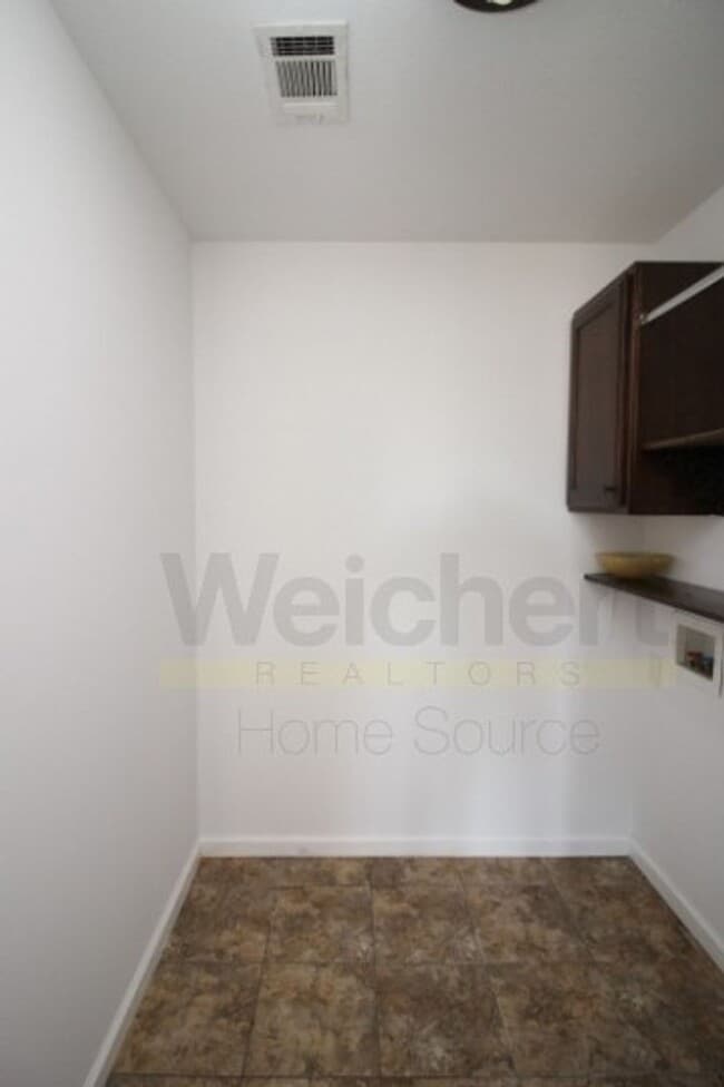 Building Photo - 3 bedroom, 2 bath home in Marmaduke