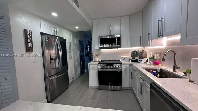 Building Photo - 7360 W 29th Ave