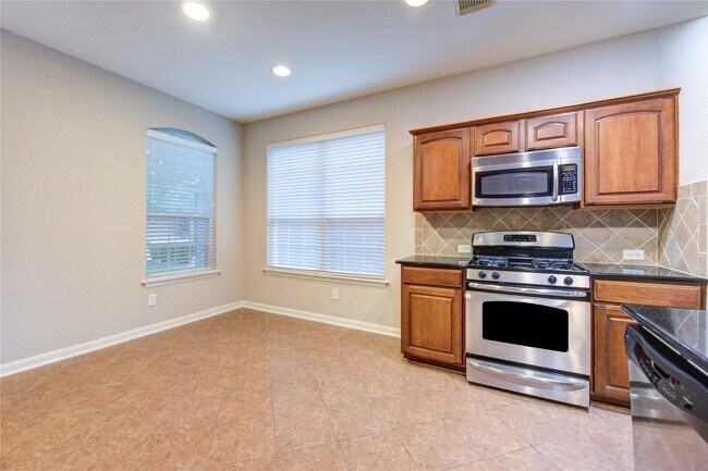 Building Photo - 1227 Glenwood Canyon Ln