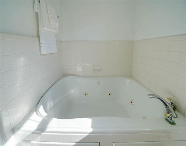 Building Photo - 152 Pinion Ln