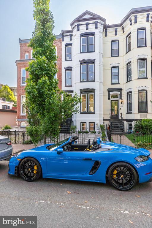 Building Photo - 1604 13th St NW