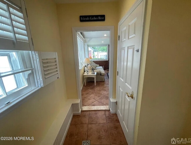 Building Photo - 90 Minnesink Rd