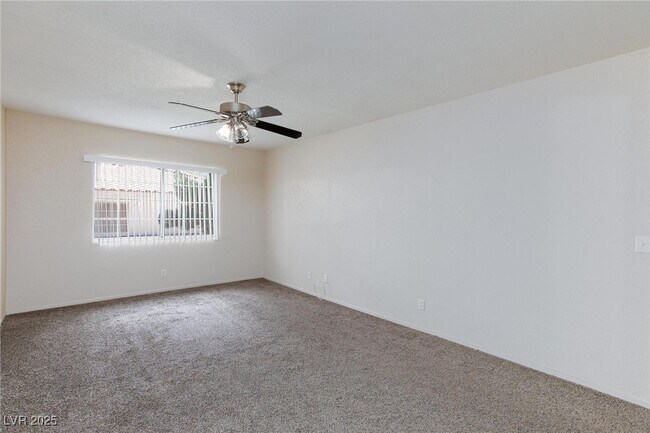 Building Photo - 7922 Lonette Ave