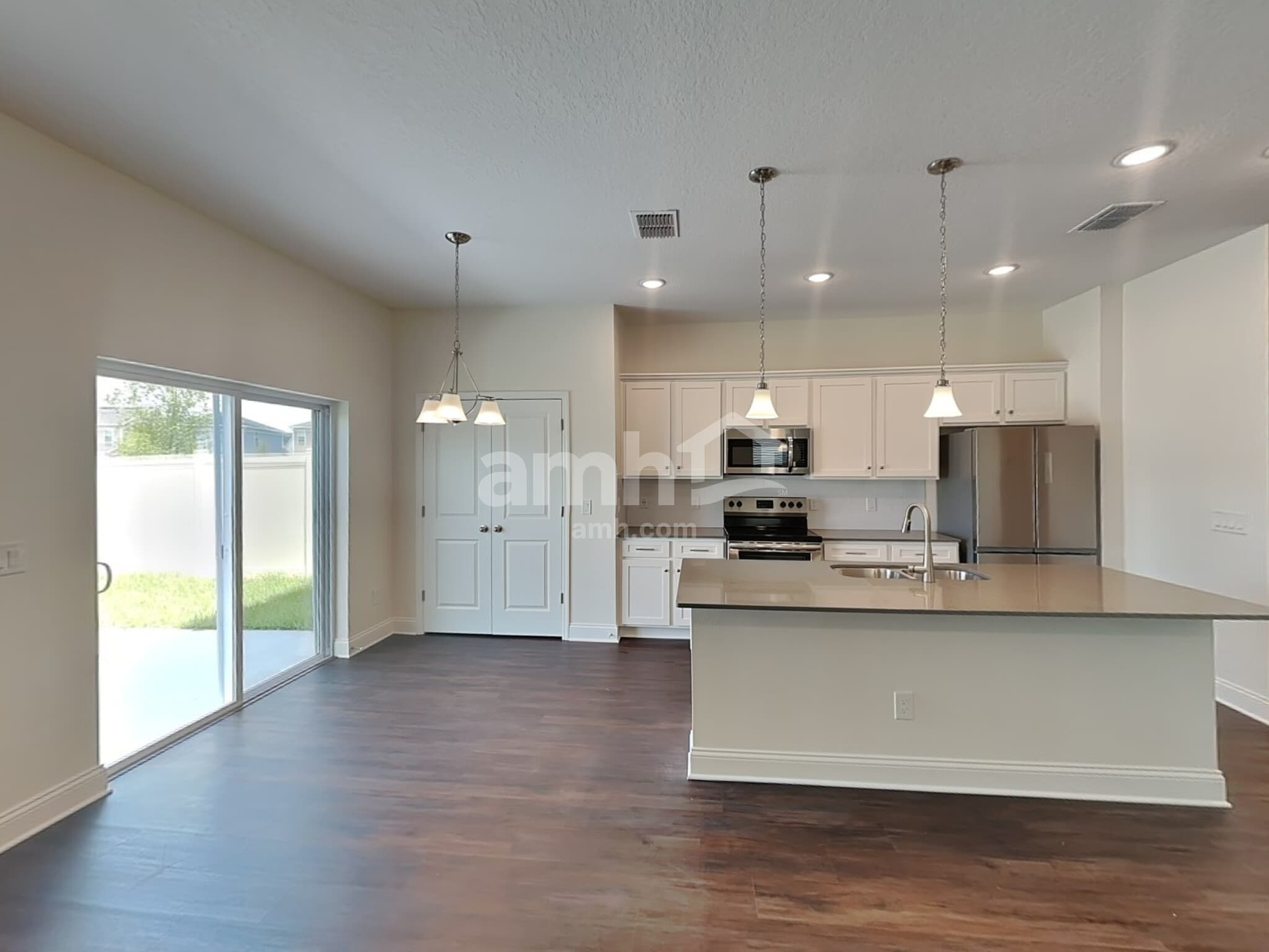 Building Photo - 6189 Little Blf Cir