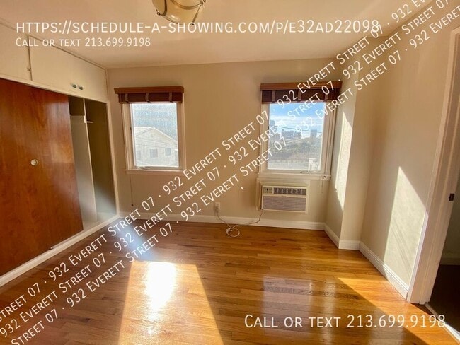 Building Photo - 932 Everett St
