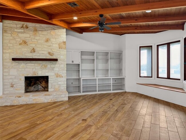 Building Photo - 6106 FM Rnch