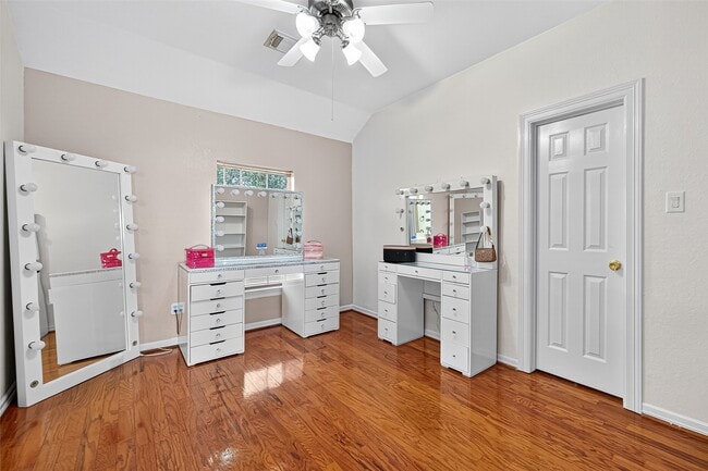 Building Photo - 12431 Rosa Ridge Ln
