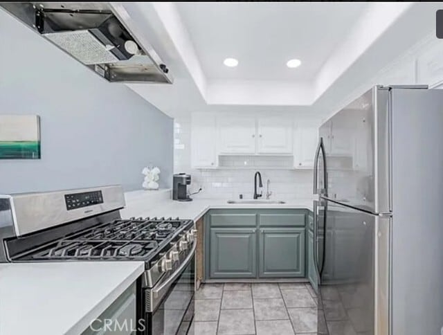 Building Photo - 533 W 23rd St