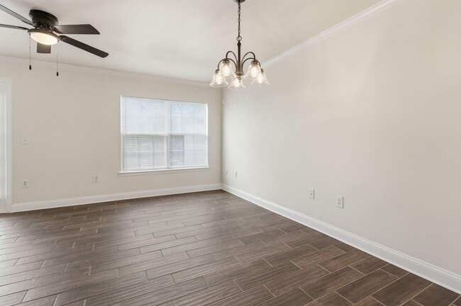 Building Photo - 551 Wingspan Way