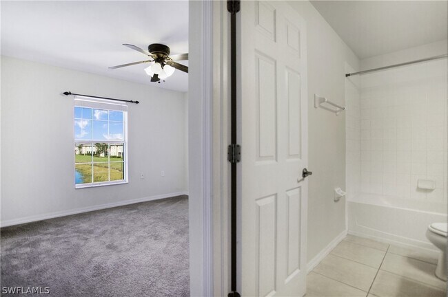 Building Photo - 9089 Gervais Cir