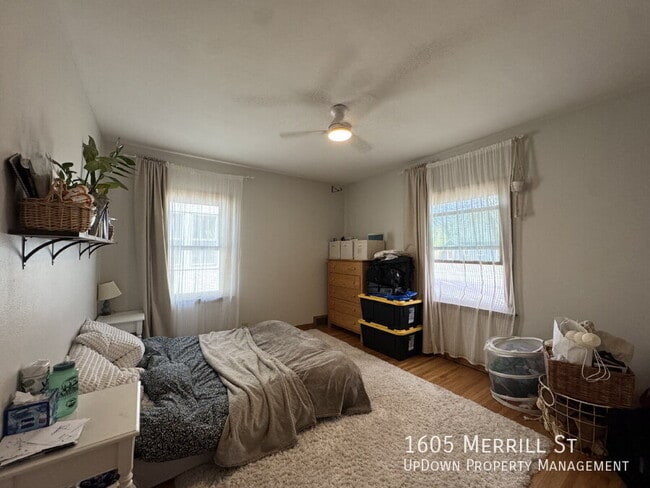 Building Photo - 1605 Merrill St