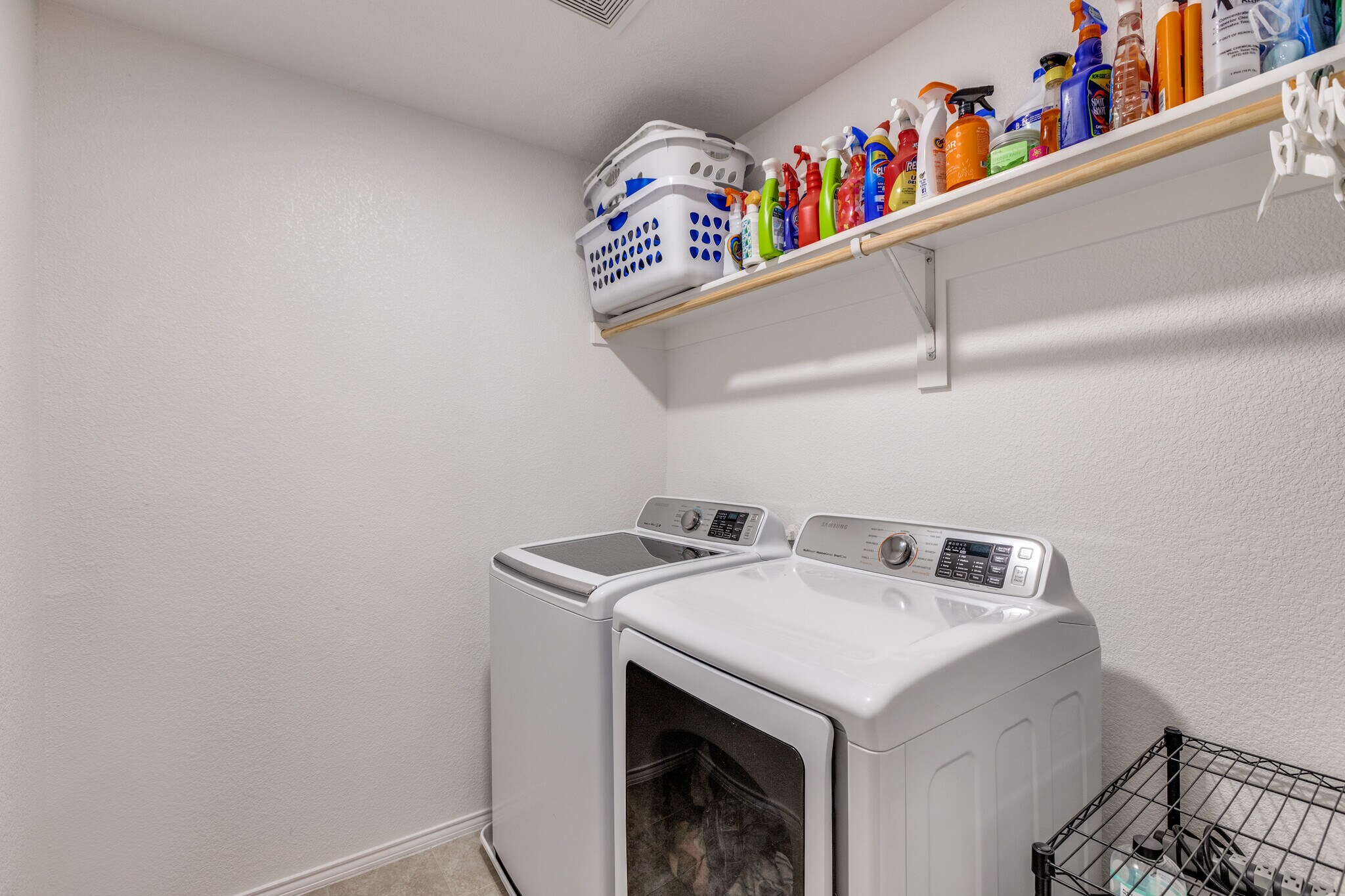 Building Photo - 1000 Marietta Ln