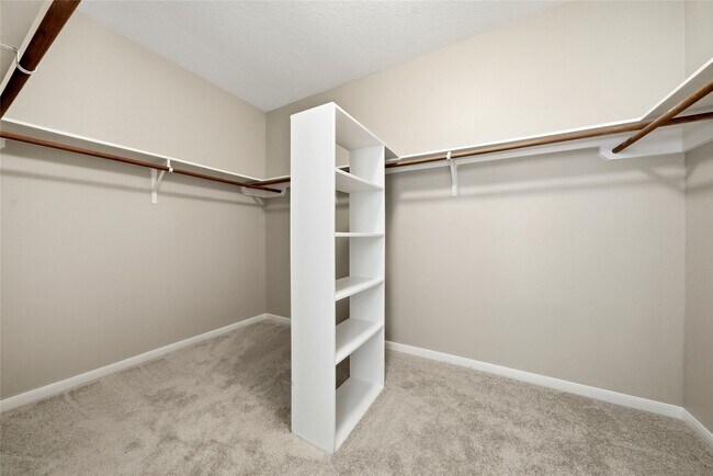 Building Photo - 3711 Slocom Dr