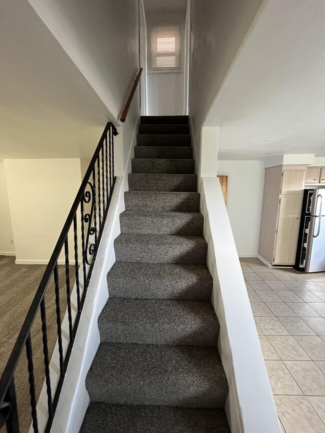 Building Photo - 1511 Ridge Ave