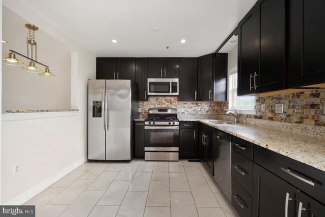 Building Photo - 7017 Migliori Ct