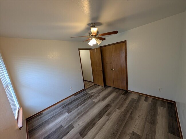 Building Photo - 609 SW 151st St
