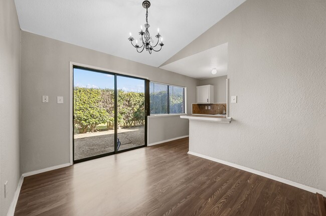 Building Photo - BEAUTIFUL 3 Bedroom, 1 Bathroom in Allen, Texas!