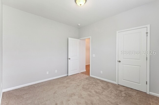 Building Photo - 208 Horizon Trl