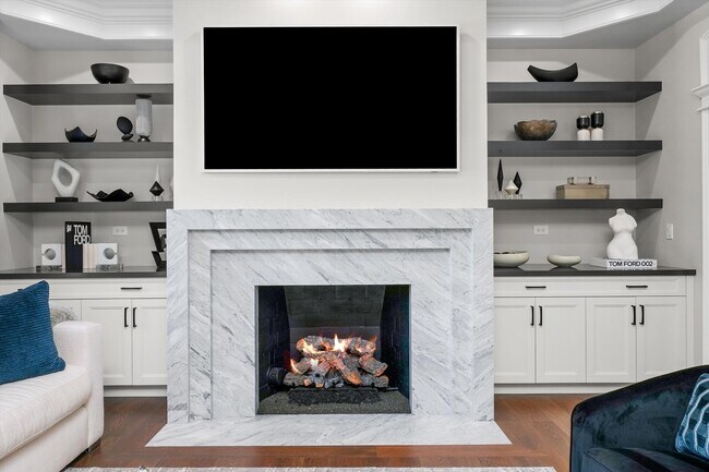 Building Photo - 6403 S Garfield St