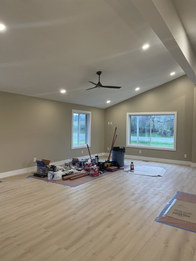 Building Photo - 3709 N Meridian Rd