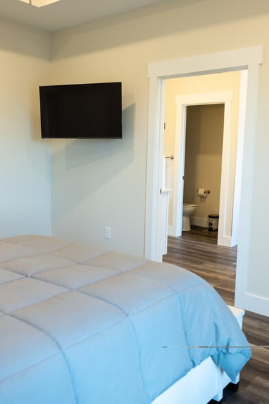 Building Photo - 161 Emalyn Ct