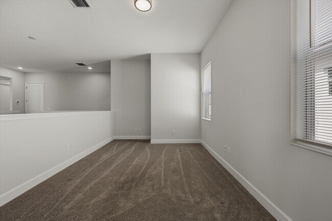 Building Photo - 14971 RedCove Pl