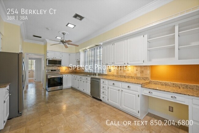 Building Photo - 254 Berkley Ct