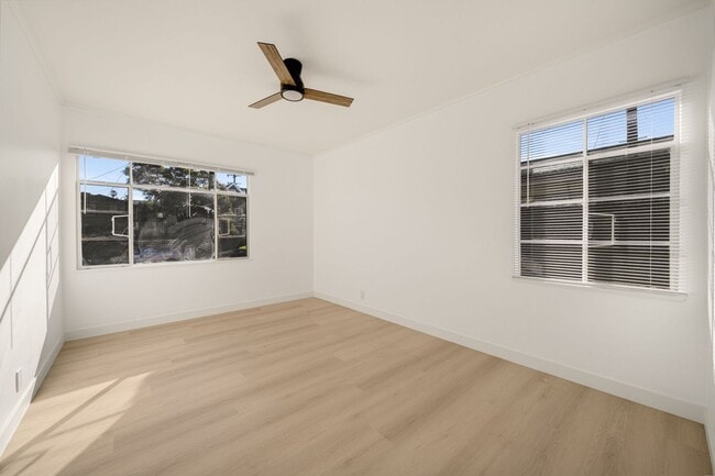 Building Photo - 35-35 Kennebec Ave