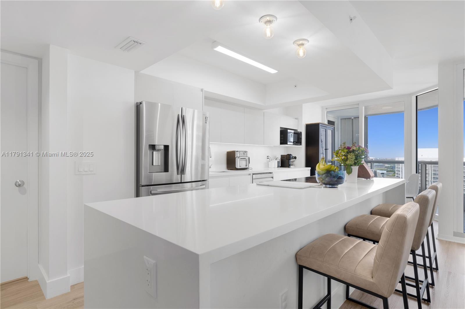 Building Photo - 21055 Yacht Club Dr