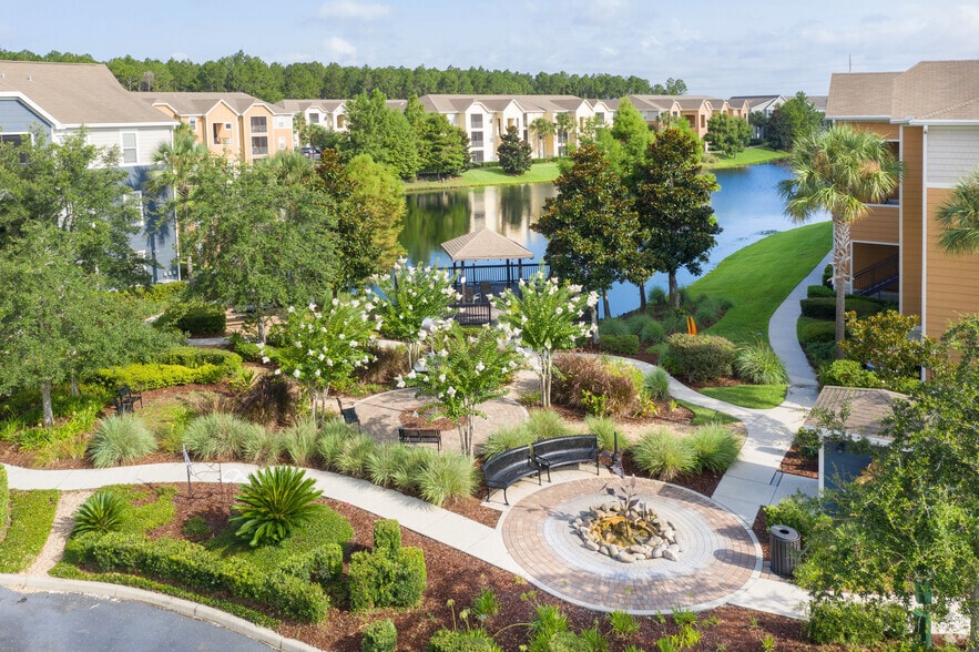 Zen Garden - North Beach on Kernan Apartments