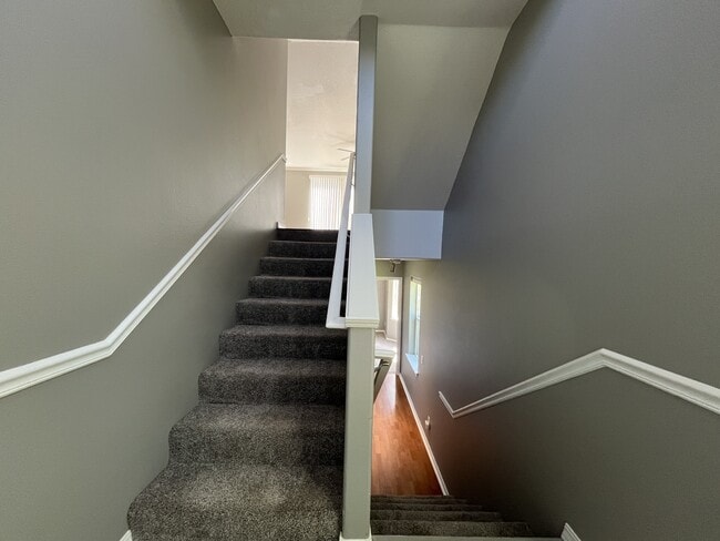 Building Photo - 13065 SW Seca Ct