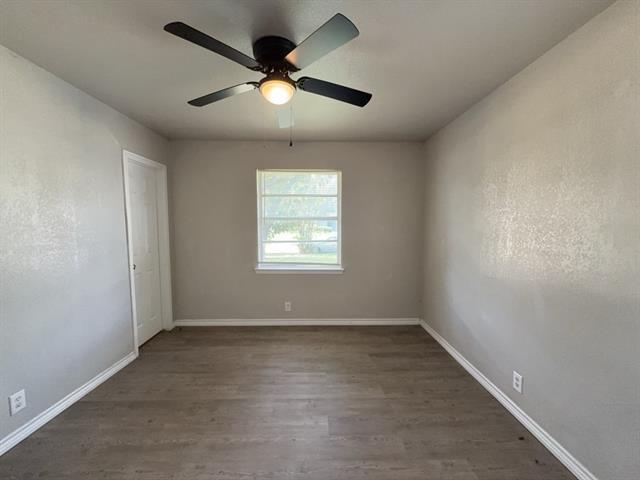 Building Photo - 3316 Shorewood Dr