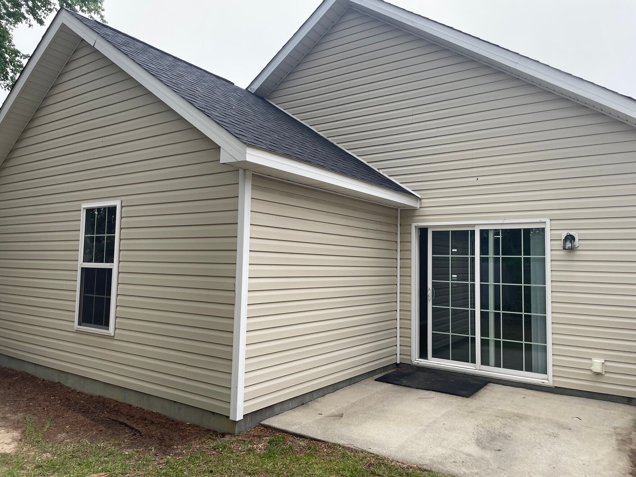 Building Photo - 1206 Wyngate Dr
