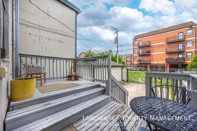 Building Photo - 4758 S Champlain Ave