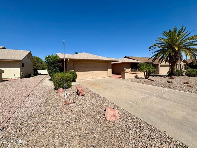 Building Photo - 19609 N 98th Dr